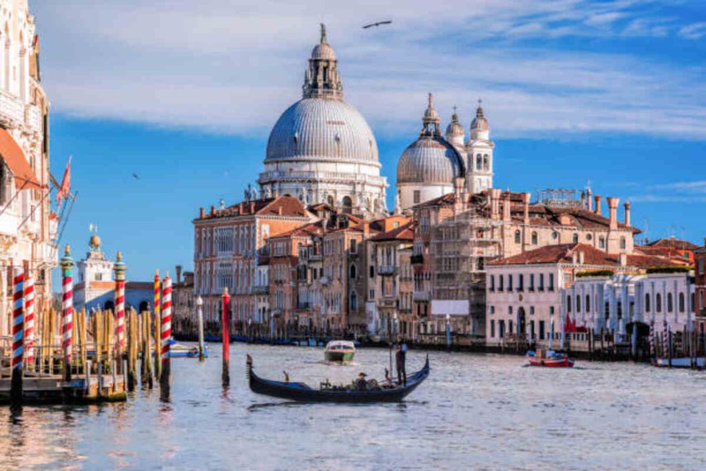 Maria Travel