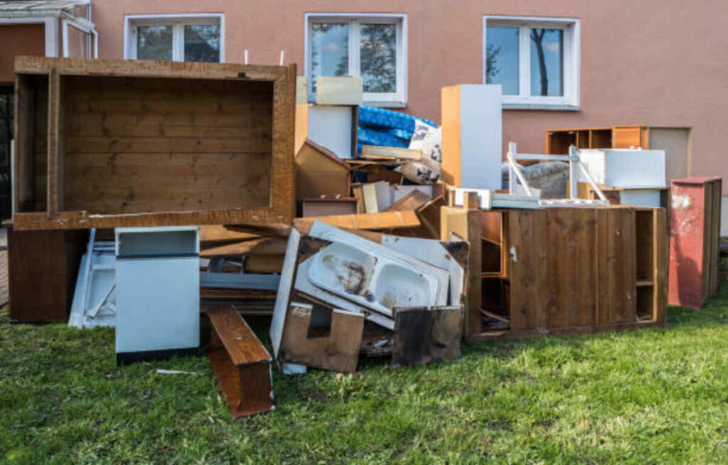 Biodegradable Junk Removal Options inside Tigard