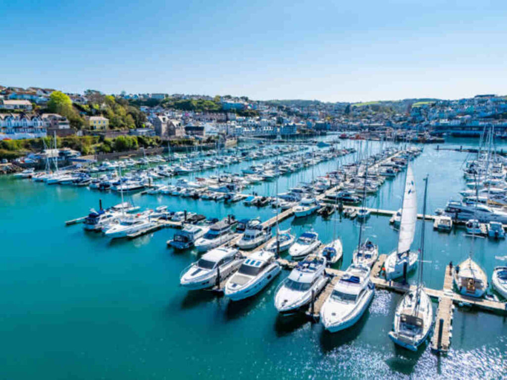 Boatique Sydney boat hire