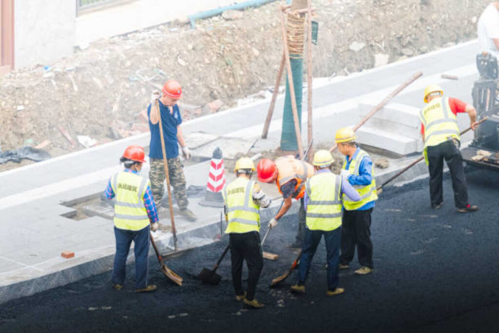 Kittanning Asphalt Paving Cost and Considerations